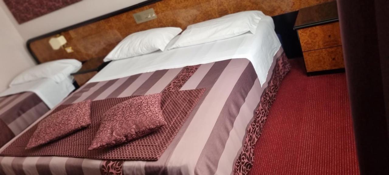 Hotel Villa Regina Margherita Rovigo Eksteriør bilde