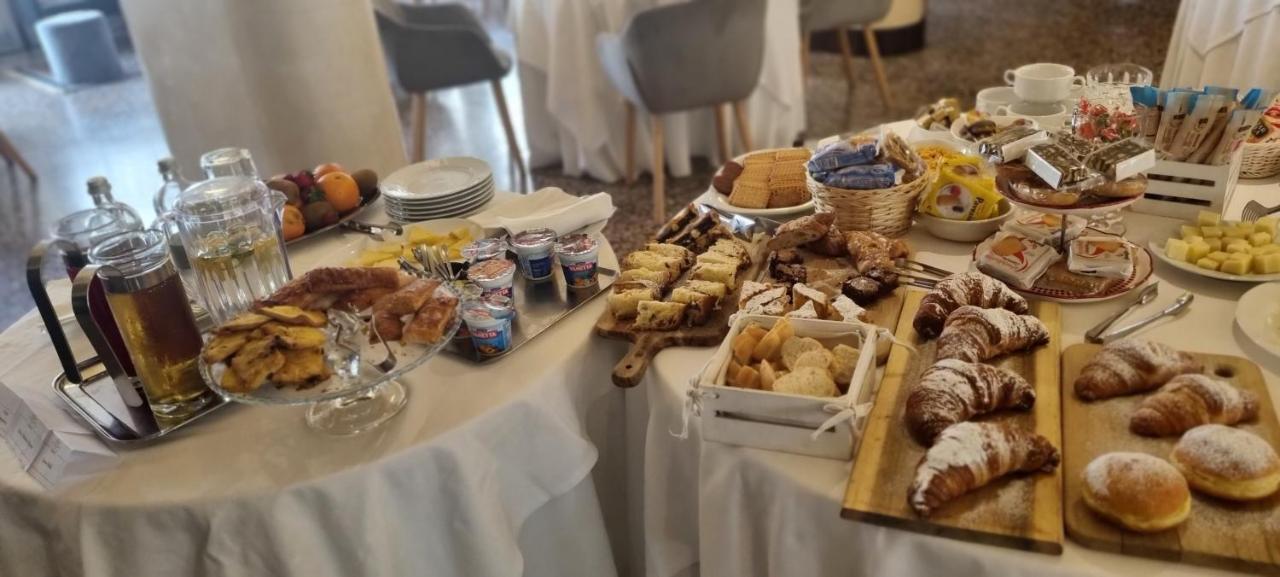 Hotel Villa Regina Margherita Rovigo Eksteriør bilde