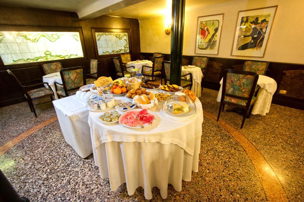 Hotel Villa Regina Margherita Rovigo Eksteriør bilde