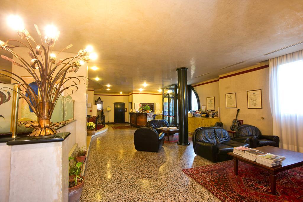 Hotel Villa Regina Margherita Rovigo Eksteriør bilde